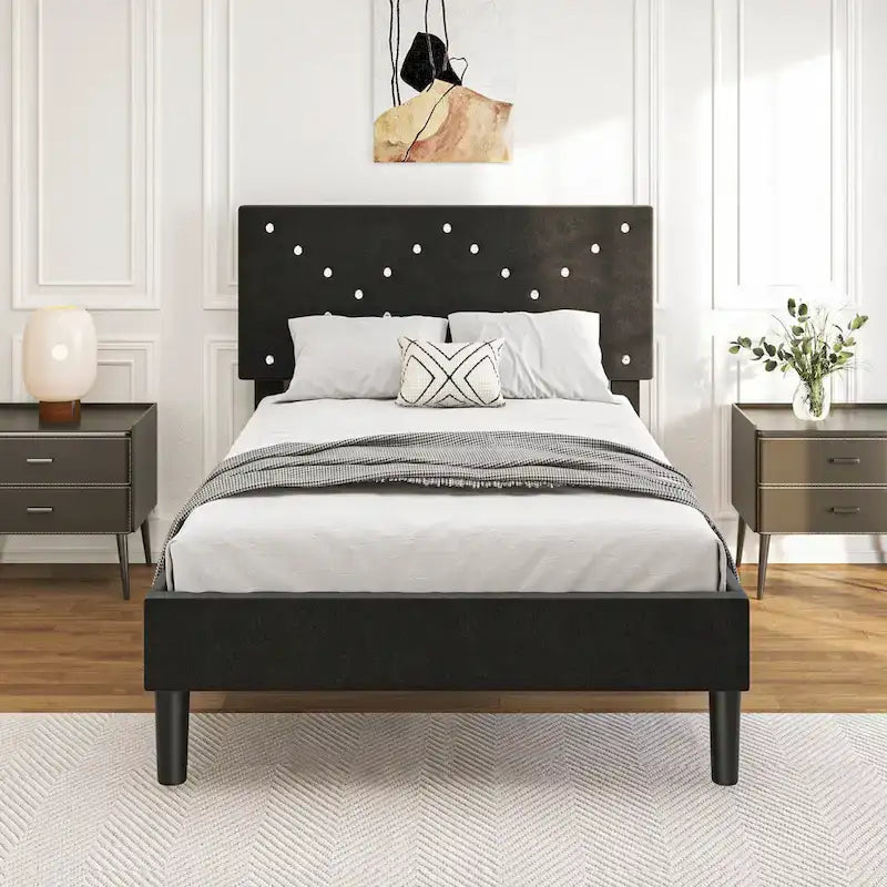 Lit plateforme double tapissé avec tête de lit rembourrée, cadre en métal, gris