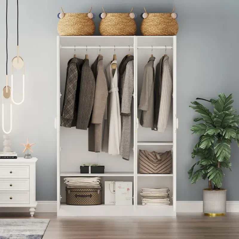 Armoire de 47,2 W avec trois portes, deux tringles à vêtements, poignée florale dorée